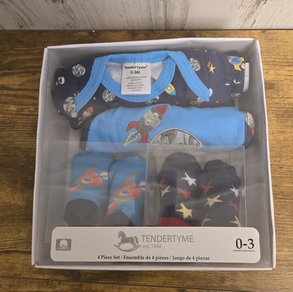 tendertime Other - New Tendertime Baby Boys Blue Rocket 4-Piece Gift Set Size 0-3 Months
